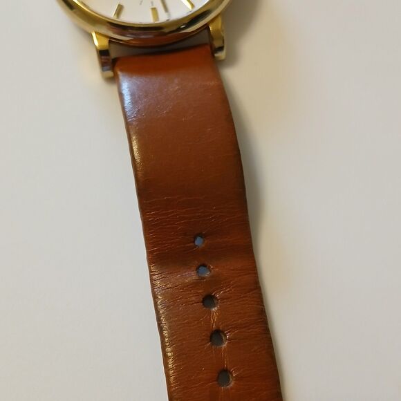 Ladies Marc by Marc Jacobs MBM1316 Gold Tone Stainless Steel Quartz Watch WR50M main image 4